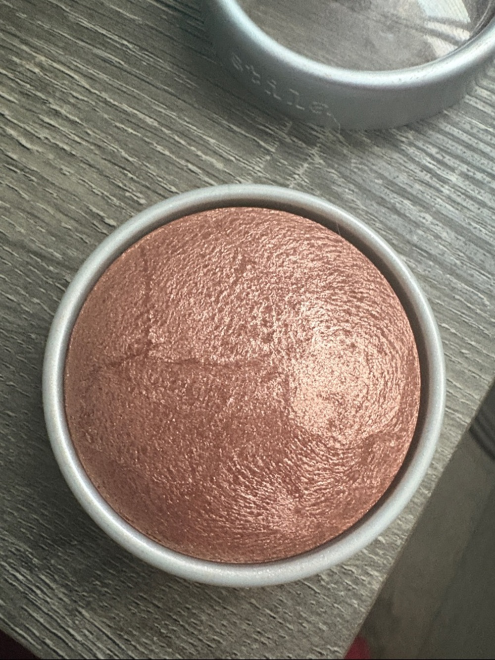Stila illuminating finishing powder bronze